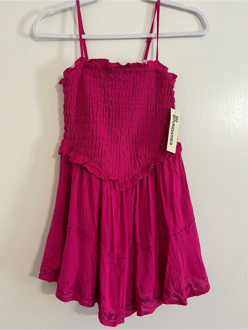No Boundaries Juniors XXS 00 Fuchsia Smocked Romper